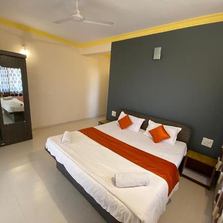 Hotel Twilight House Mahābaleshwar Exteriör bild
