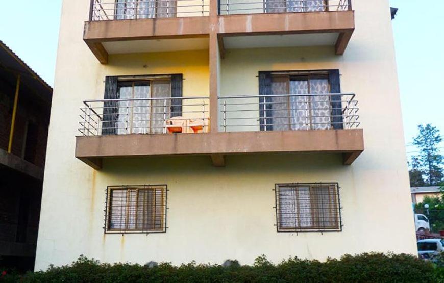 Hotel Twilight House Mahābaleshwar Exteriör bild